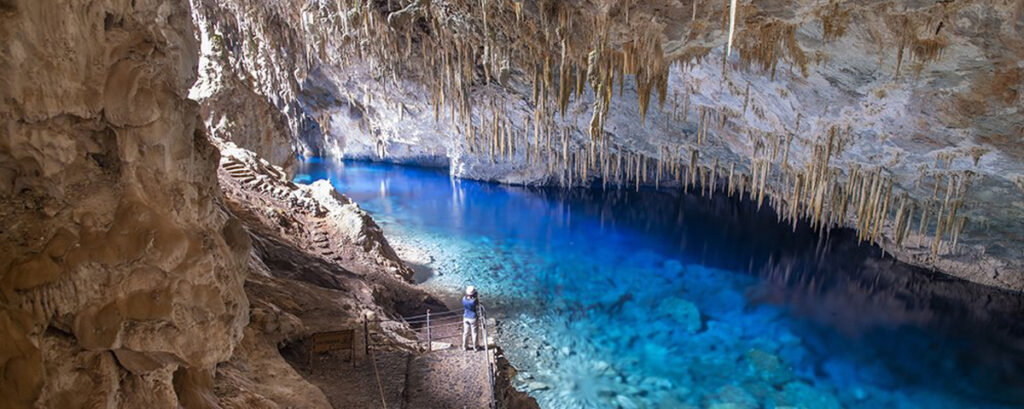 Gruta azul em Bonito MS